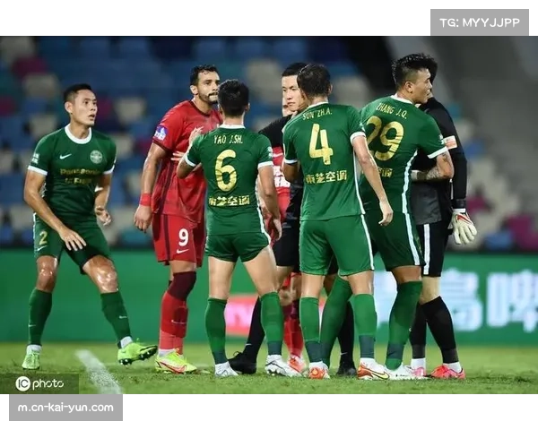 河南队与浙江战平引发关注:强队对决中展现差距与心理博弈 河南队与浙江战平引发关注:强队对决中展现差距与心理博弈